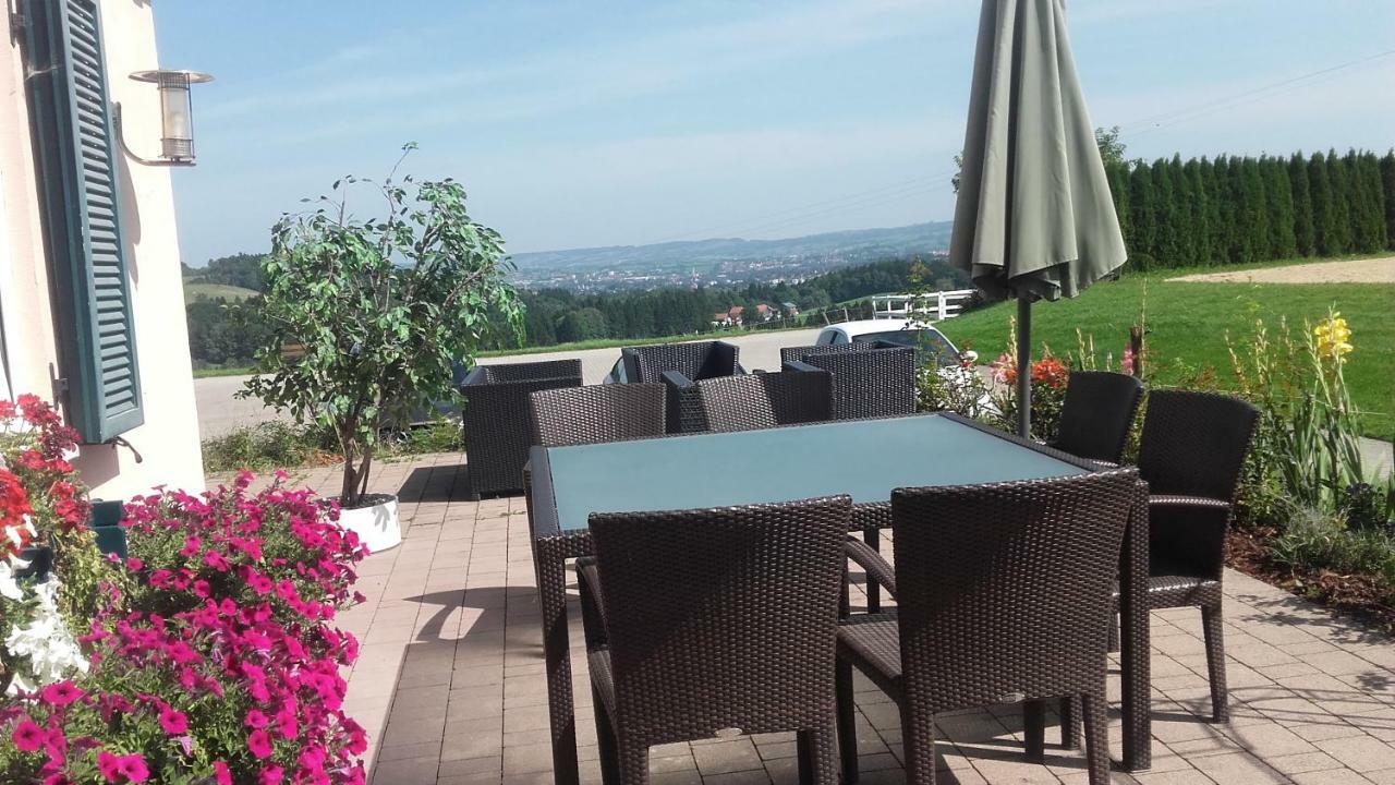 Gut Buchenhof Apartman Buchenberg  Kültér fotó